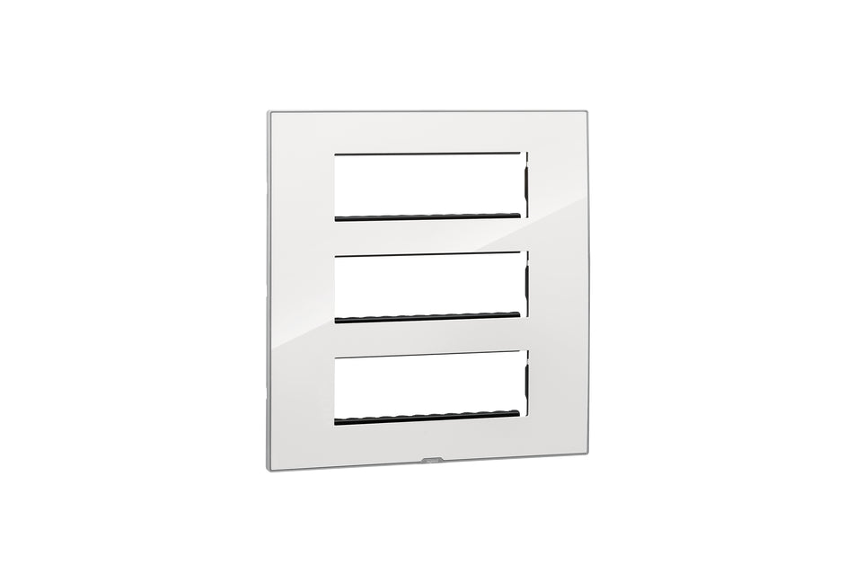 Add an elegant finishing touch to your walls with a genuine Legrand Myrius switch plate. The perfect choice for a modern interior, with fast 60-min delivery in Bengaluru.