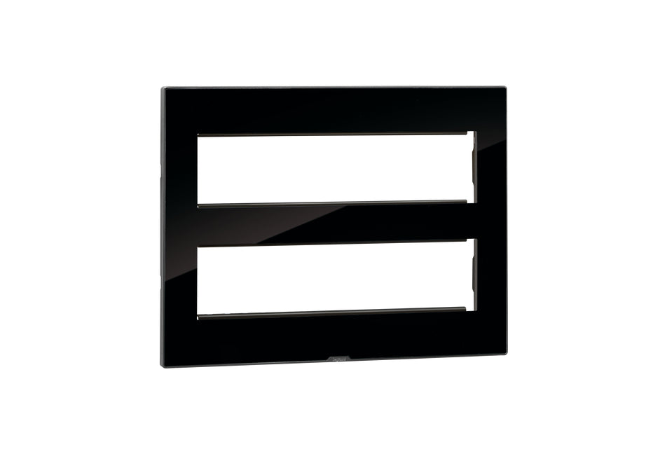 Add an elegant finishing touch to your walls with a genuine Legrand Myrius switch plate. The perfect choice for a modern interior, with fast 60-min delivery in Bengaluru.
