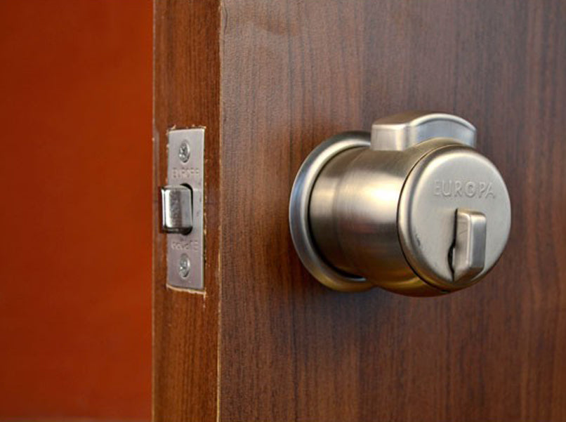 Europa Cylindrical Locks Feather Touch | HomeRun, Bangalore
